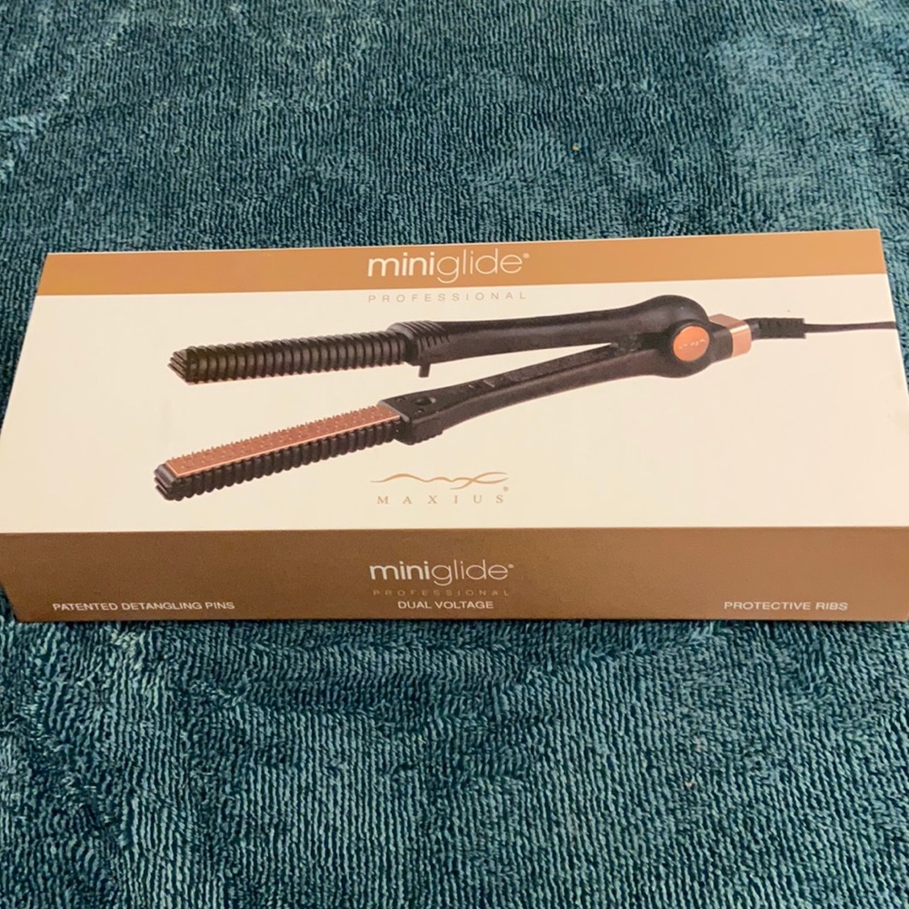 Maxius miniglide Dual Voltage Flat Iron